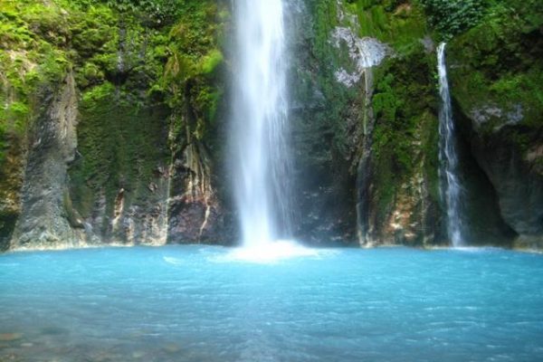Destinasi Wisata Kotamobagu dengan Pemandangan Luar Biasa Air Terjun Mongkonai